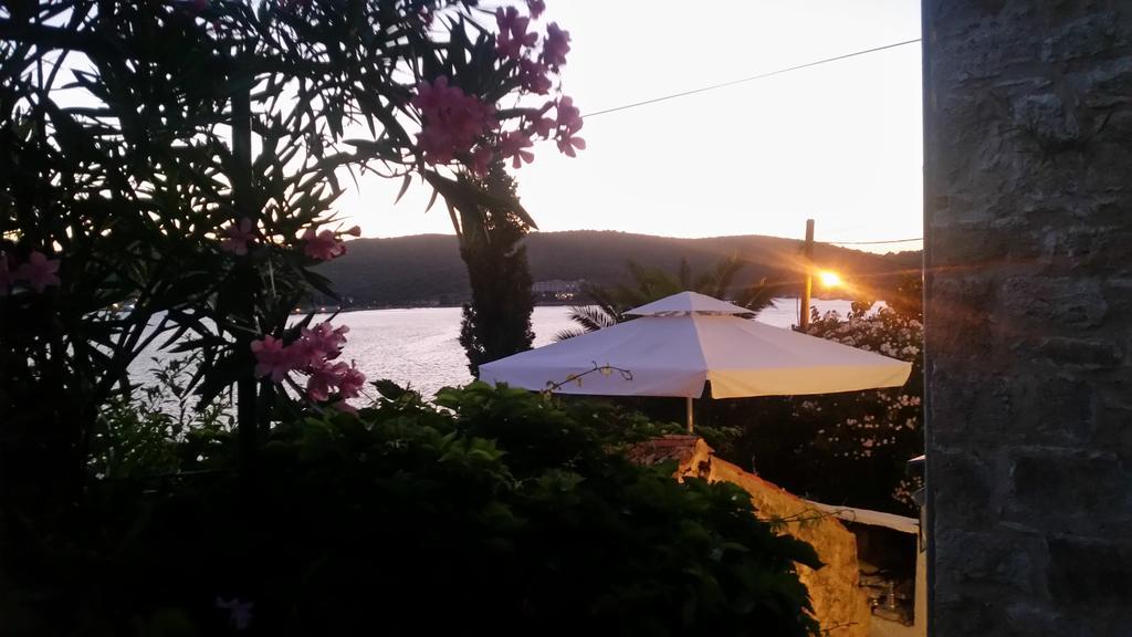 Buena Vis-Ta Apartments With The Sea View エクステリア 写真