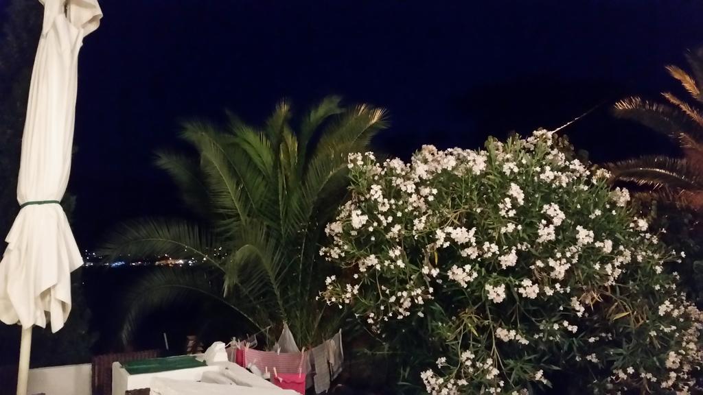 Buena Vis-Ta Apartments With The Sea View エクステリア 写真